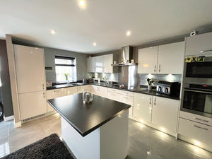 Photo 13- click for photo gallery